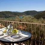 Kores Vila Nydri (Lefkada)
