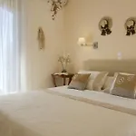 Vila Kores *