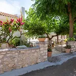 Villa Kores