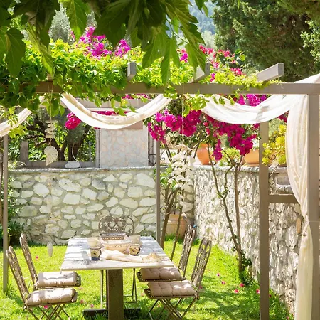 Kores Nydri (Lefkada)