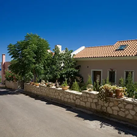 Kores Willa Nydri (Lefkada)